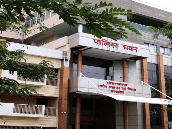 urban-administration-revises-94-transfer-orders-within-24-hours:court-protected-officials-employees-also-shifted,-transfers-cancelled-after-irregularities-surfaced