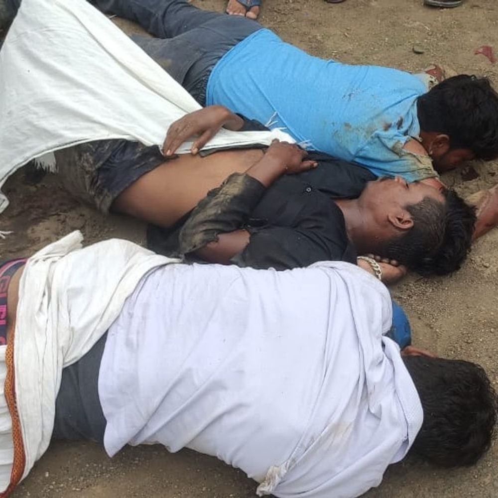 dumper-runs-over-three-labourers-on-bike-in-ujjain:1-killed-on-spot,-2-critically-injured;-villagers-protest-on-dewas-road