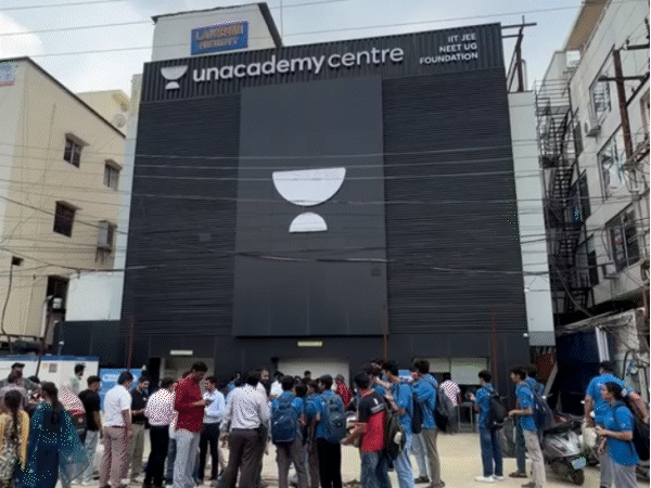 10-coaching-centres-sealed-in-indore:administration-takes-action-a-day-after-lucknow-tragedy