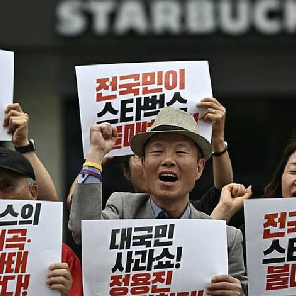 starbucks-faces-backlash-for-launch-of-‘tank-day’-tumblers:coffee-outlet-chain-shuts-all-stores-in-south-korea