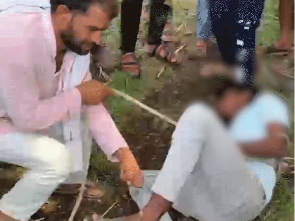 mob-justice-in-rajgarh:youth-thrashed,-branded-with-hot-wire-for-robbery
