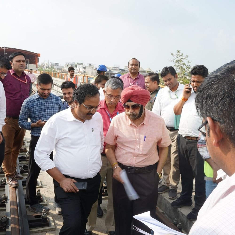 bhopal-metro-project-clears-major-safety-milestone:cmrs-team-tests-signalling,-train-emergency-systems;-progress-comes-under-review