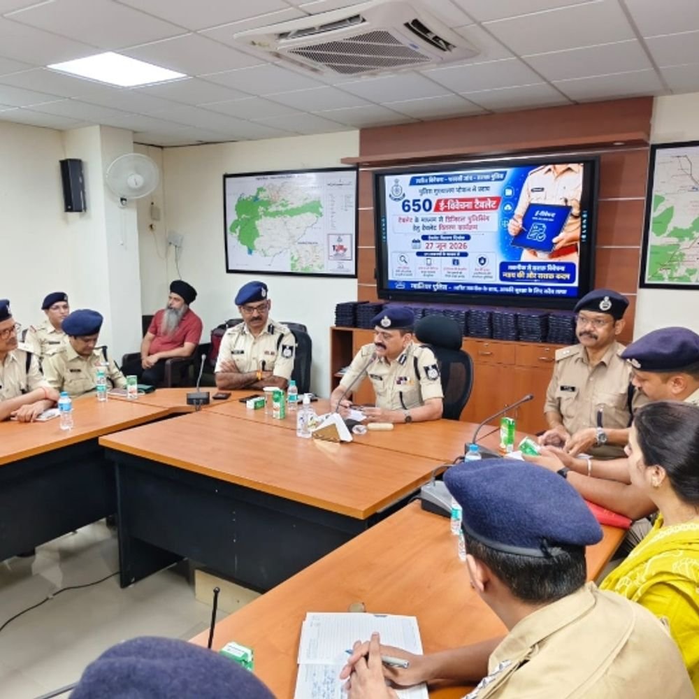 missing-gwalior-minor-girl-traced-after-seven-days:police-recover-her-from-bengaluru,-she-refuses-to-return-home-afterward
