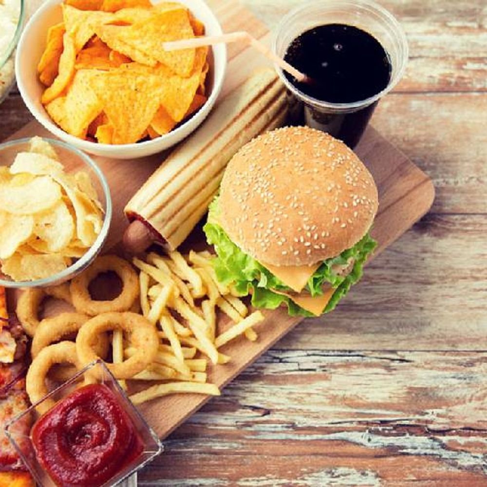 frozen-foods-are-rapidly-making-their-way-into-kitchens:burger-patties,-nuggets-momos-are-now-part-of-lunch-dinner