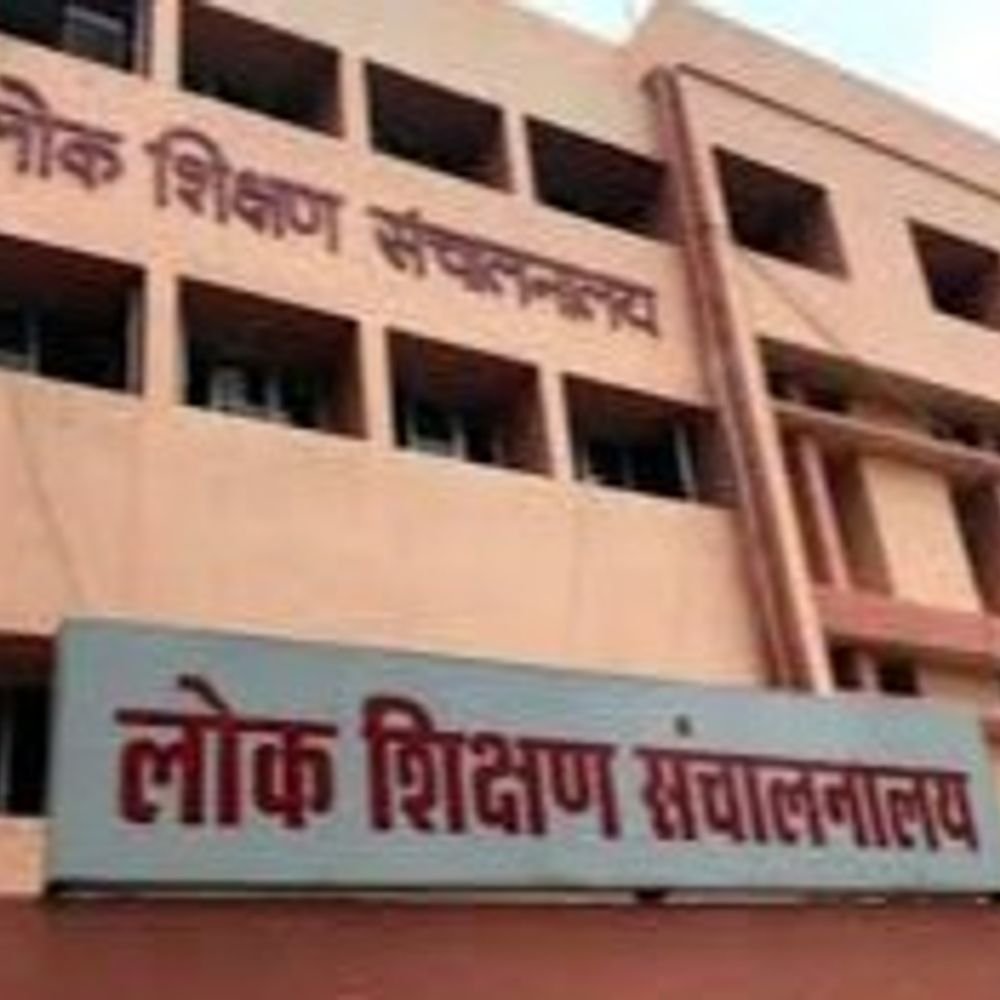 mp-teachers-with-less-than-90%-e-attendance-to-face-suspension:school-education-dept-seeks-reports;-principals-and-officials-also-face-action