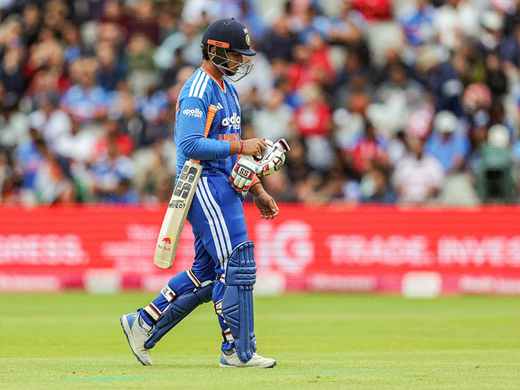 sooryavanshi-reveals-father’s-advice-on-eve-of-india-debut:thanks-fans-with-special-post-on-instagram,-gambhir-uplifts-samson’s-morale