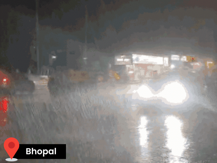 heavy-rain-continues-to-batter-mp:28-districts-including-indore-and-ujjain-on-alert-today,-flood-like-conditions-reported-in-panna-and-chhatarpur
