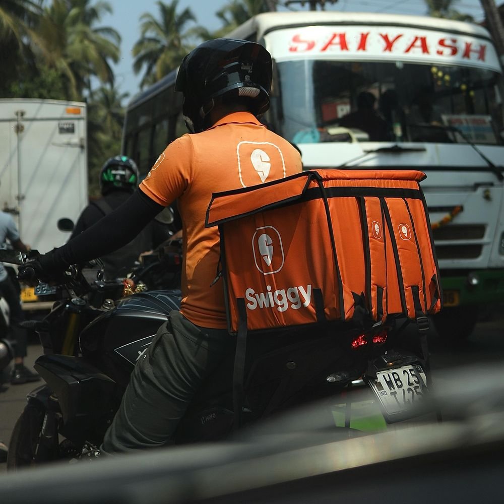 govt-sends-9-notices-to-swiggy-instamart-over-expired-items:takes-action-after-consumers-complaints-about-unsafe-food-products-delivery