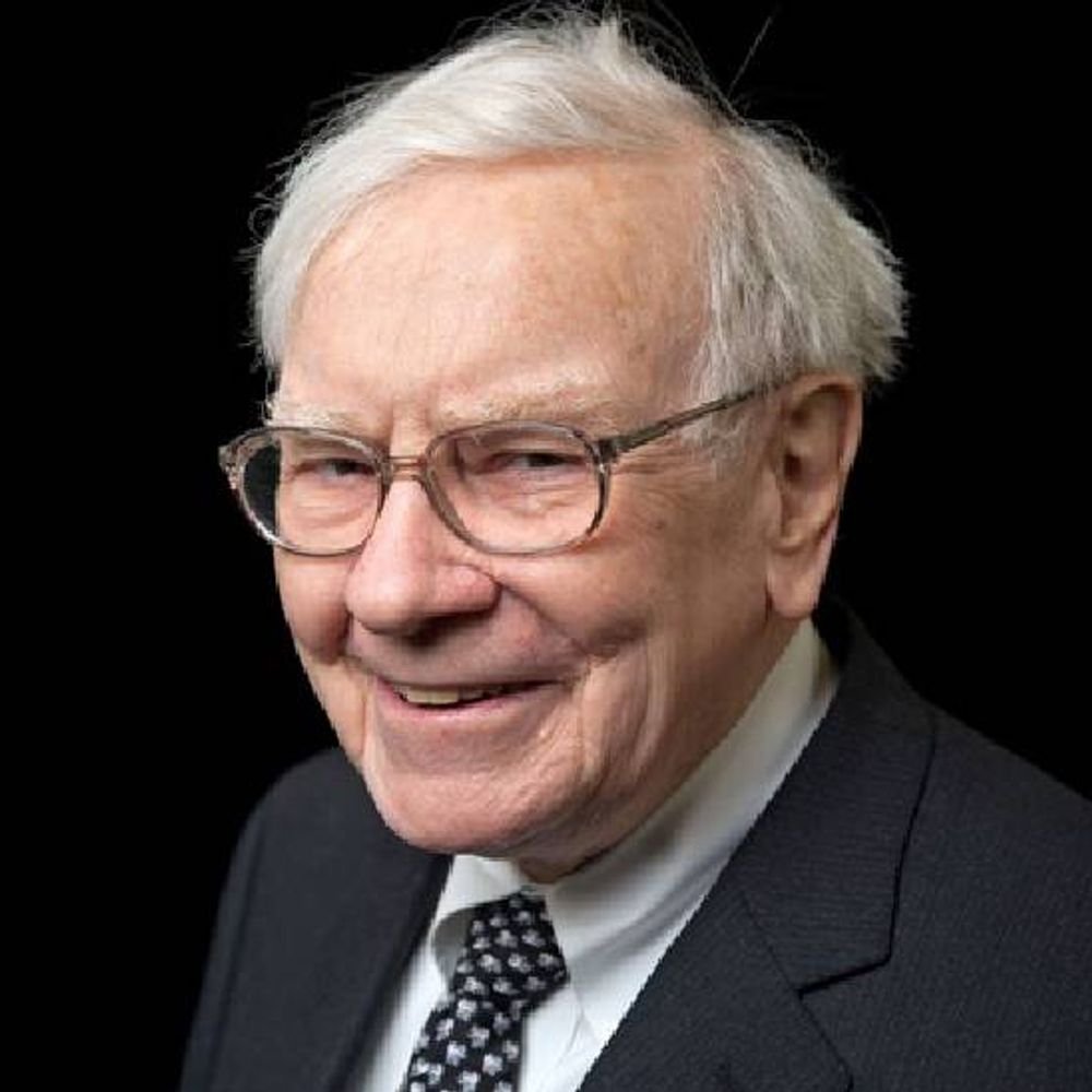 crack-in-20-year-old-friendship-of-buffett-gates:buffett,-who-donates-₹3.5-lakh-crore,-stops-charity-until-epstein-investigation-is-complete