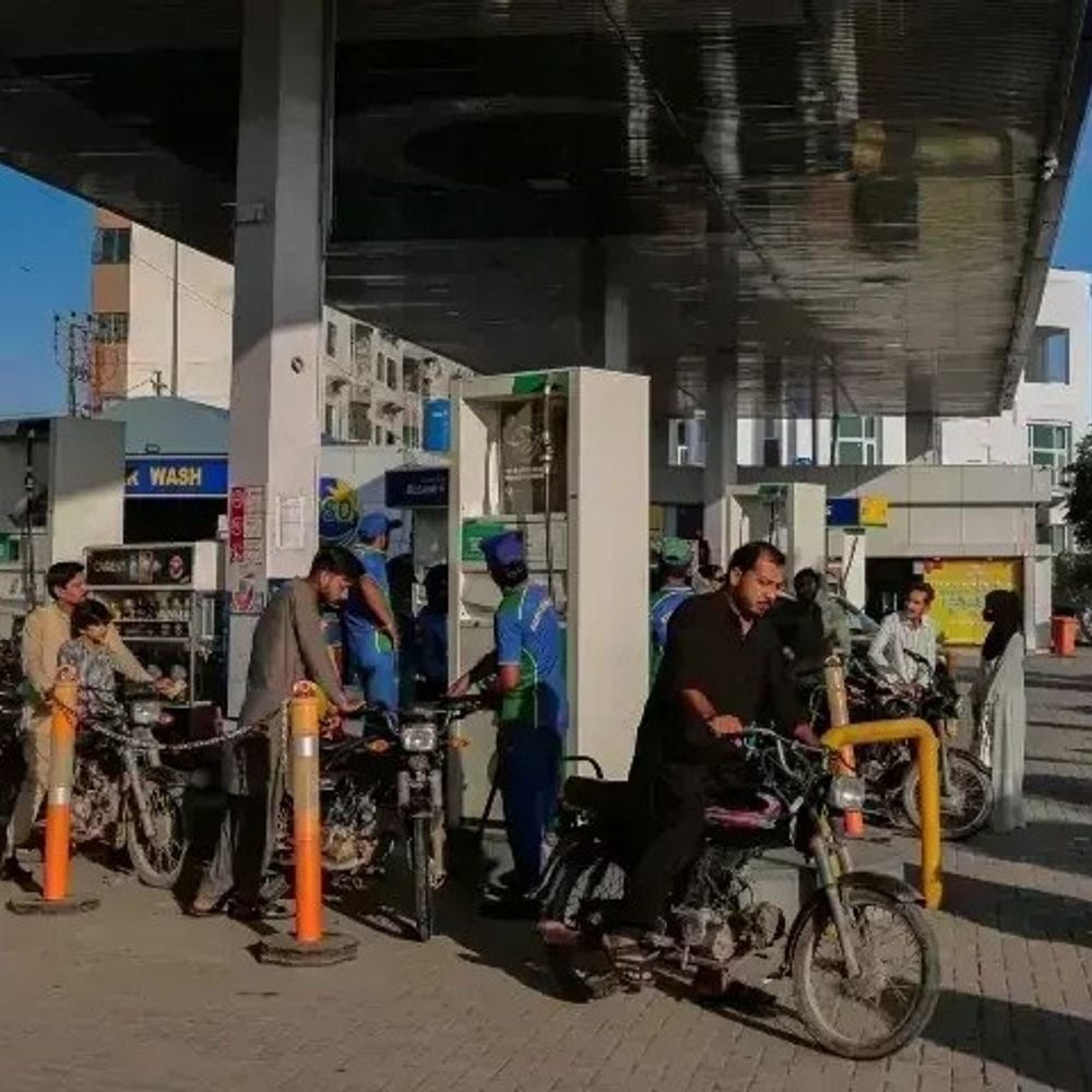 pakistan-raises-petrol-by-pkr-544,-diesel-by-pkr-3105:petrol-at-pkr-31615;-high-speed-diesel-at-pkr-354.35-per-litre,-new-prices-effective-from-18-july