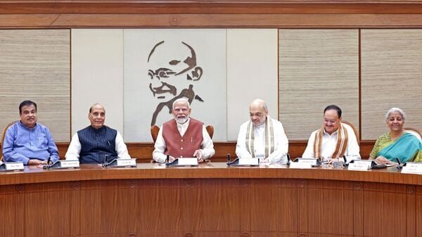 Prime Minister Narendra Modi chairs his first Unio 1718186610882 1721220371565