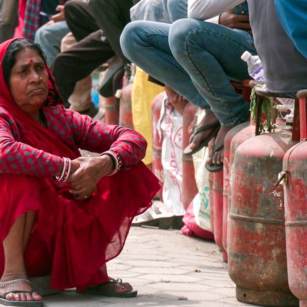 last-day-for-lpg-cylinder-ekyc-today:lazy-customers-may-pay-higher-prices,-lose-subsidy-benefits;-know-the-complete-process
