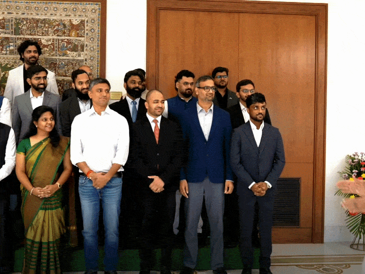 india-will-build-petrol-pumps-manufacture-medicines-in-space:startup-founders-disclose-plans-on-meeting-with-pm-modi