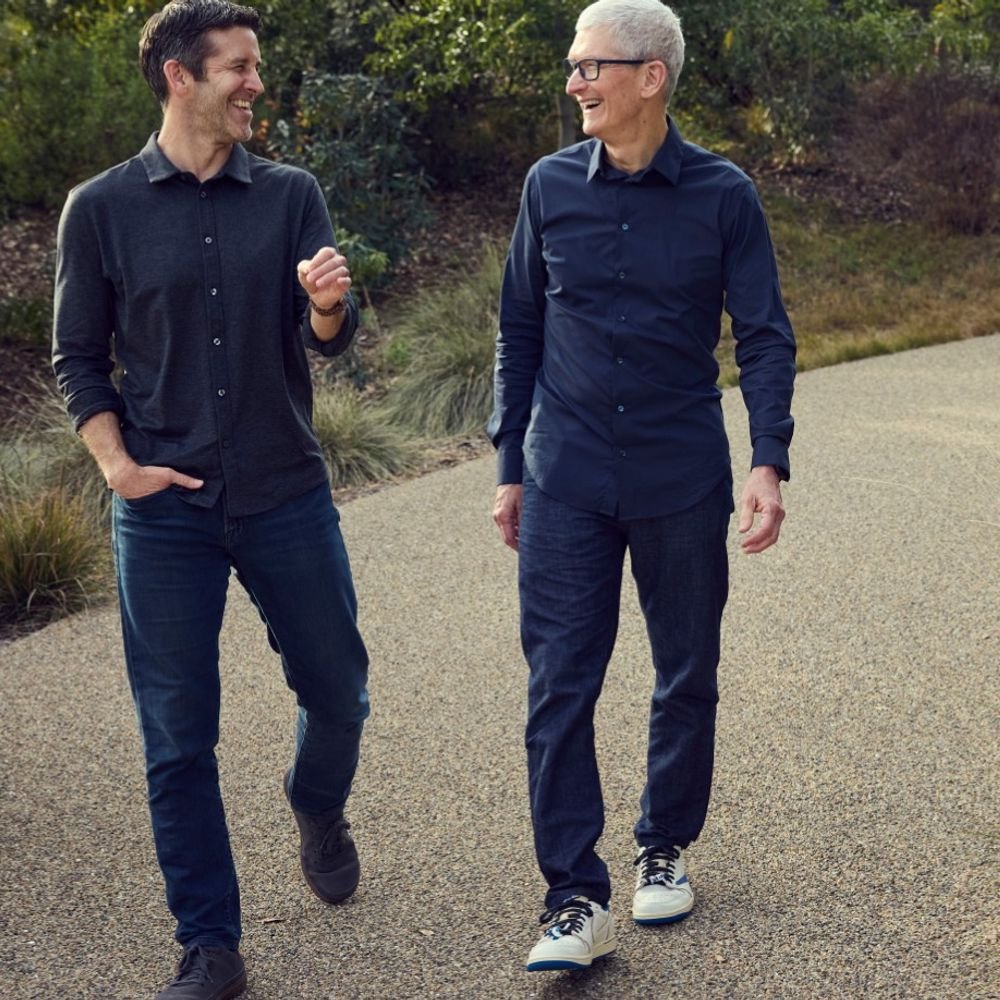 ternus-becomes-apple’s-new-ceo-with-massive-crore-rupee-pay-package:engineered-many-products,-including-iphone;-tim-cook-now-the-executive-chairman