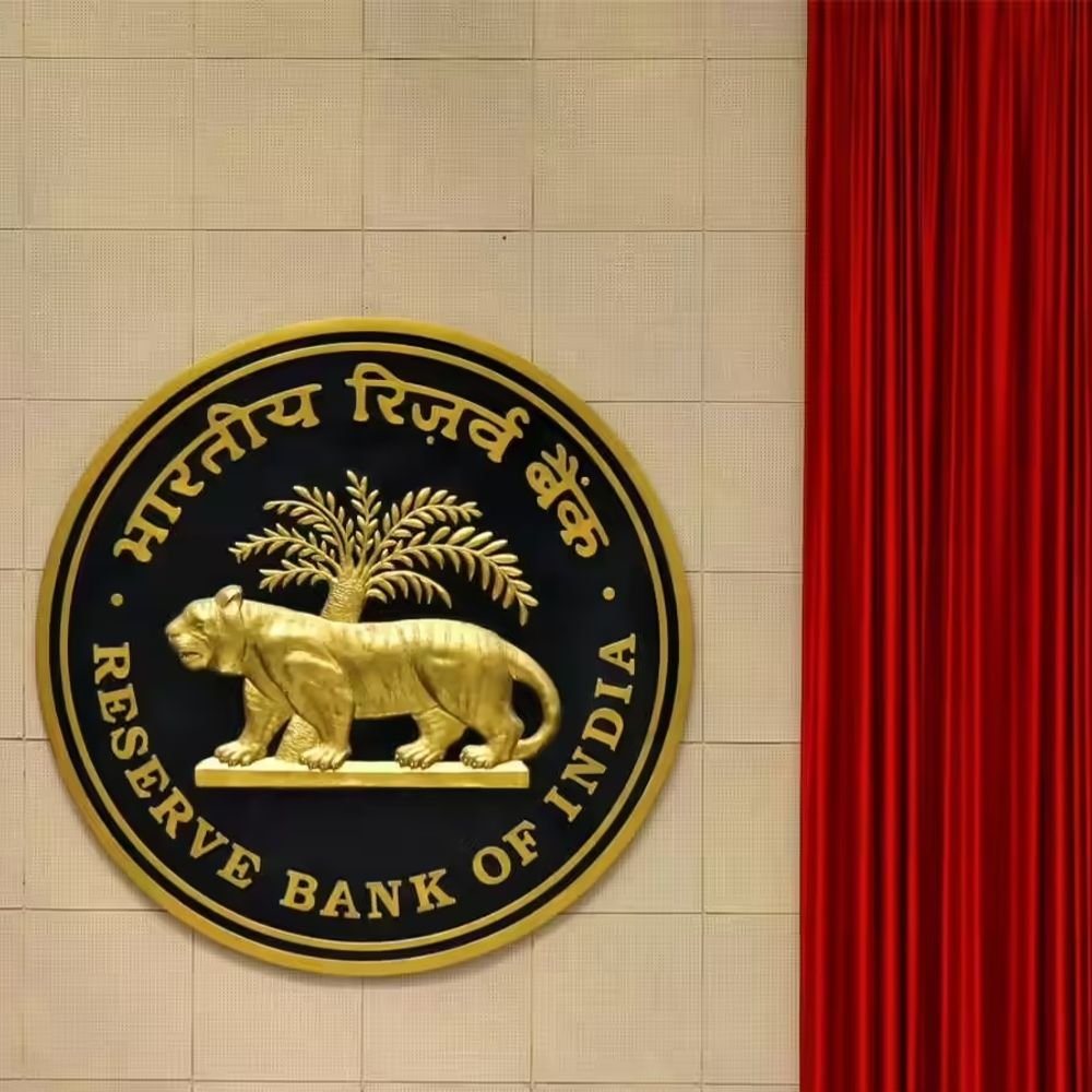 demand-grows-stronger-to-extend-merchant-re-kyc-deadline:payment-aggregators-write-to-rbi-fearing-impact-on-more-than-30%-of-small-offline-merchants
