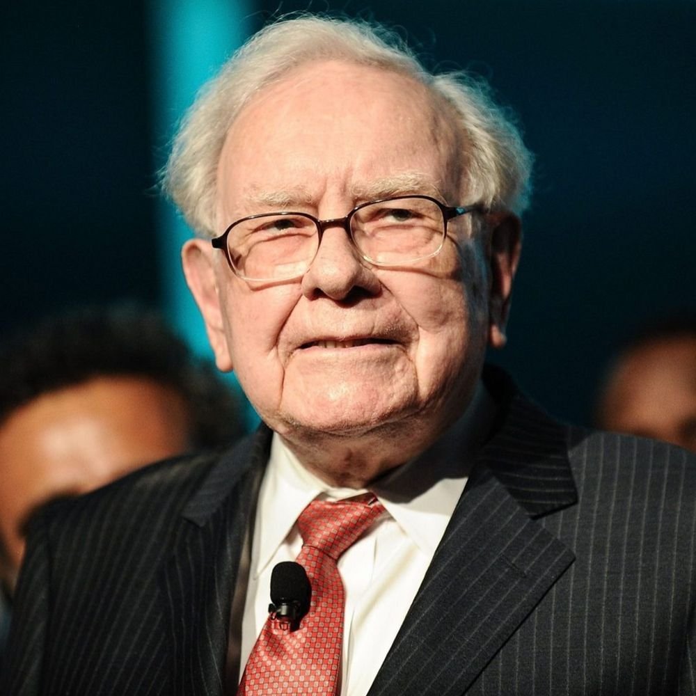 warren-buffett-steps-down-as-berkshire-hathaway-chairman:son-howard-buffett-to-take-over