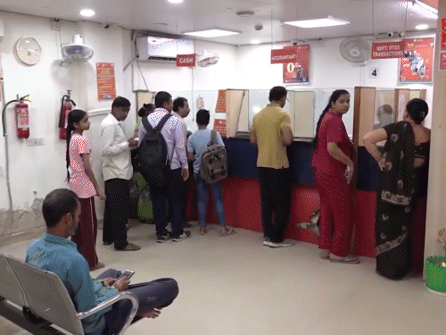 3-day-bank-strike-scheduled-to-begin-today-postponed:employees-demand-5-day-working-week;-high-level-committee-to-be-formed-on-holidays