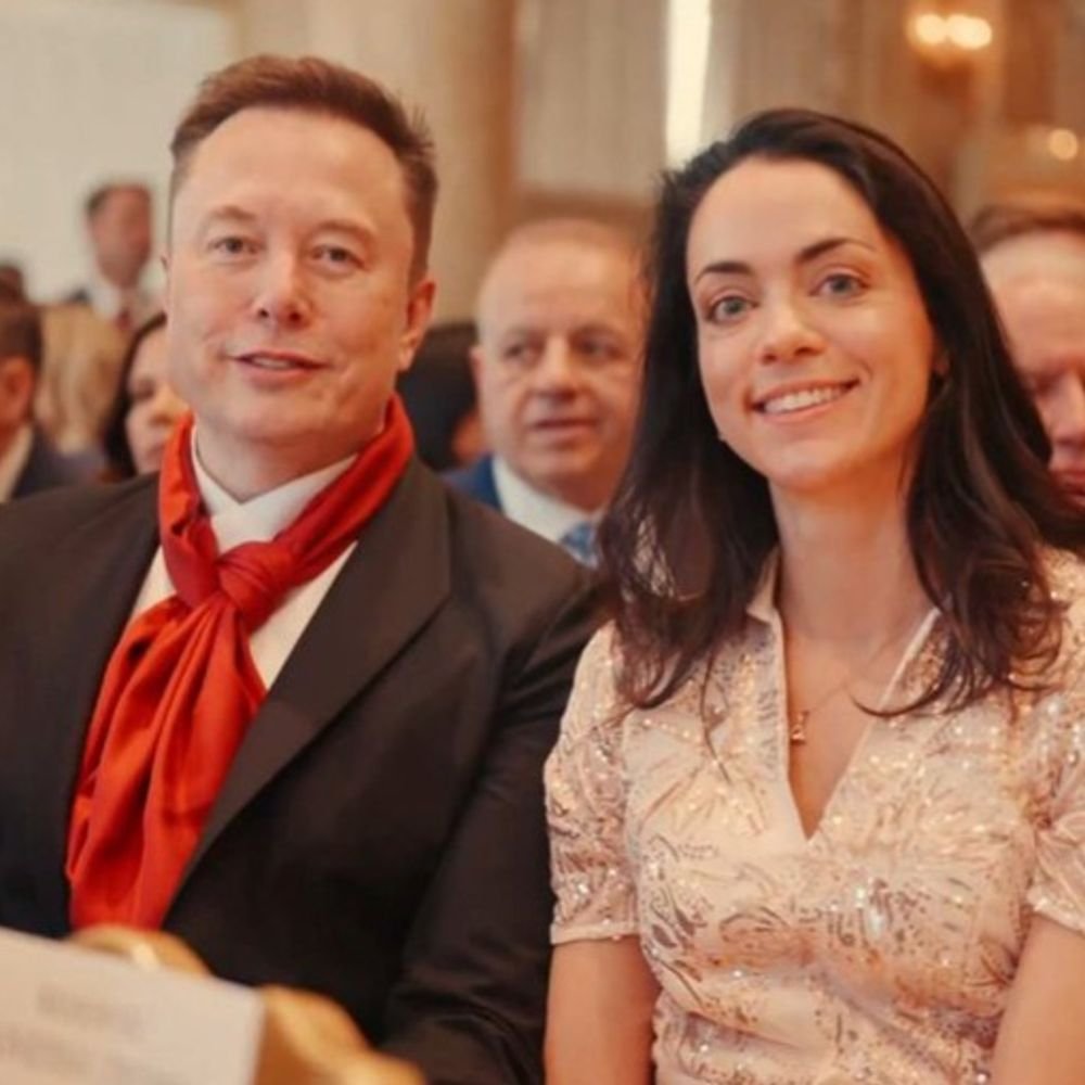 musk’s-partner-shivon-confirms-breakup:’things-went-from-love-to-separation-in-a-week,’-says-shivon-zilis;-couple-has-4-kids