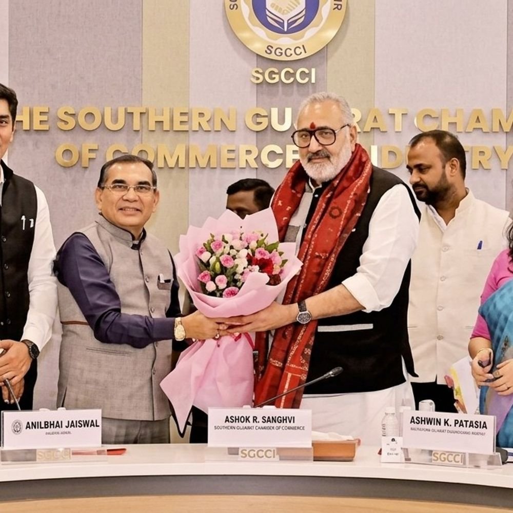 textile-industry-seeks-relief-from-centre-over-key-issues:govt-to-announce-new-textile-scheme-in-3-months;-industry-seeks-₹10,000-gst-slab-limit-for-garments