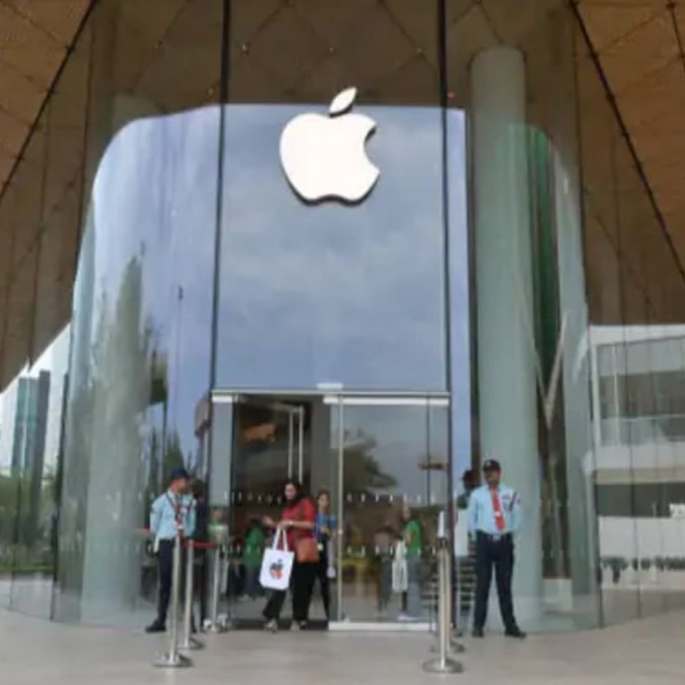 ‘apple-caps-iphone-duo-sale-to-2-units-per-customer’:limit-also-applies-to-select-iphone-models