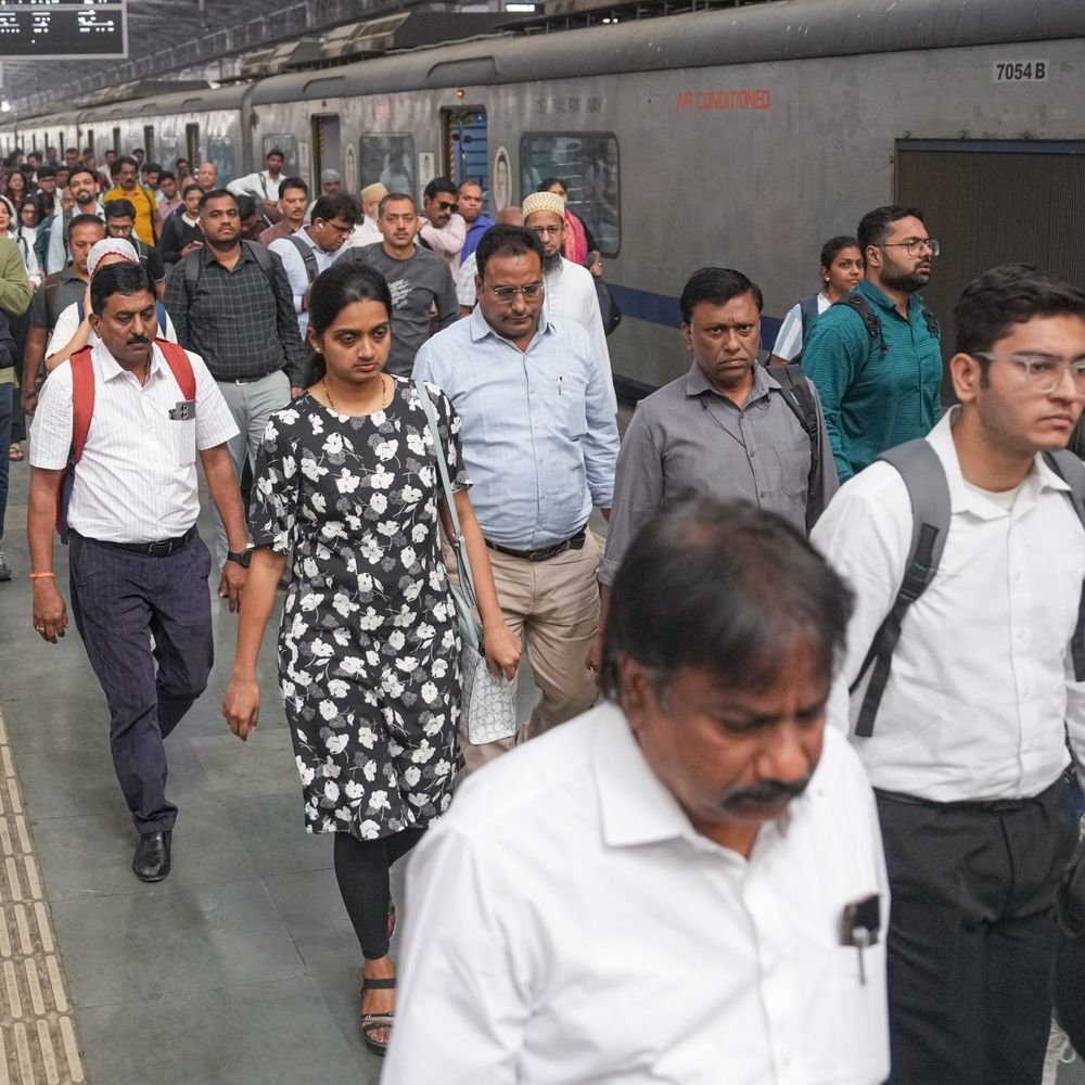 good-news-for-train-passengers:insurance-option-now-available-for-citizens-who-buy-tickets-at-counter-too